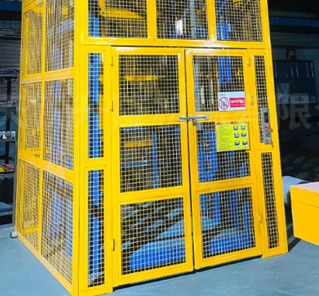 桂林货梯可以安装在室外吗